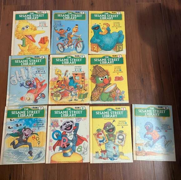 Sesame Street Library Book Set - Picture 1 of 2